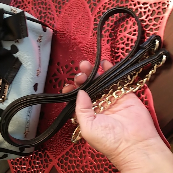 ECU Betsey Johnson Cute Black & Blue Crossbody Mini Handbag - Picture 5 of 13